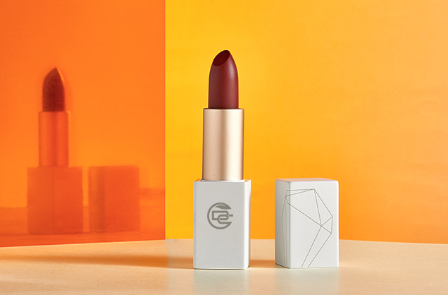 Éifeacht lipstick.